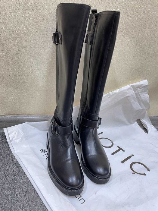 Женские зимние сапоги б/у.