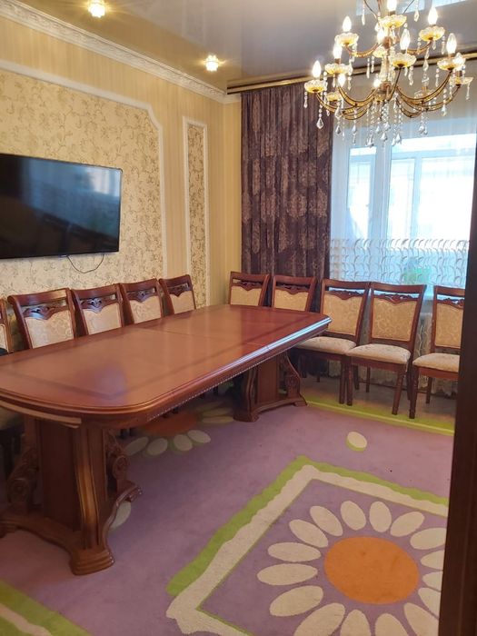 Ковер в хорошем состояний