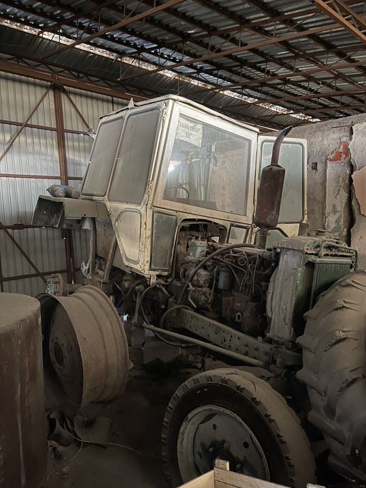 Трактор тележкасымен бірге сатылады