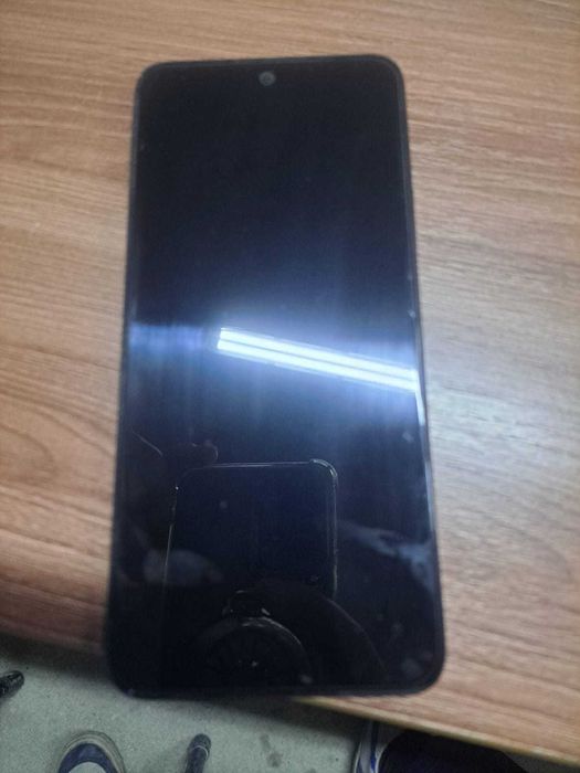 Продам телефон Honor X7c