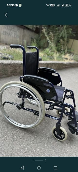 Инвалиды  кресло коляска