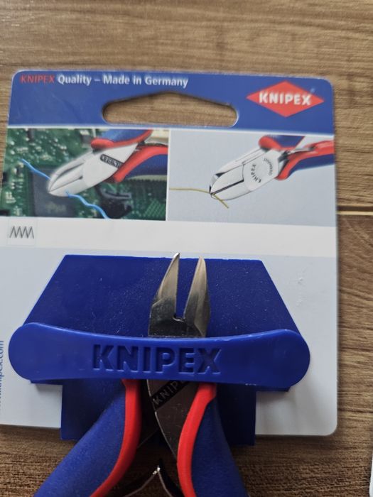 Set clesti de precizie KNIPEX de 115 mm