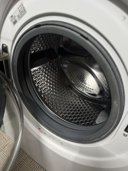 Mașină de spălat Beko WUE 8746 XWST – 8 kg, 1400 rpm