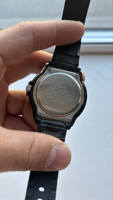 Часы casio MRW-200H