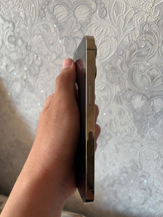 обменяю iphone 13 pro