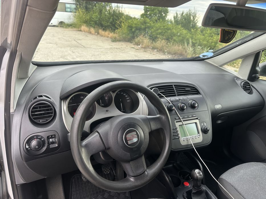 SEAT Toledo 2005 — imagine 5