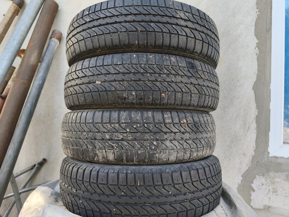 комплект 4 гуми, 145/70/13