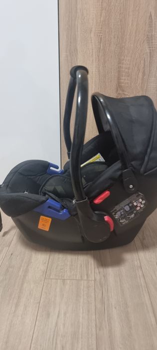 Продавам бебешко кошче