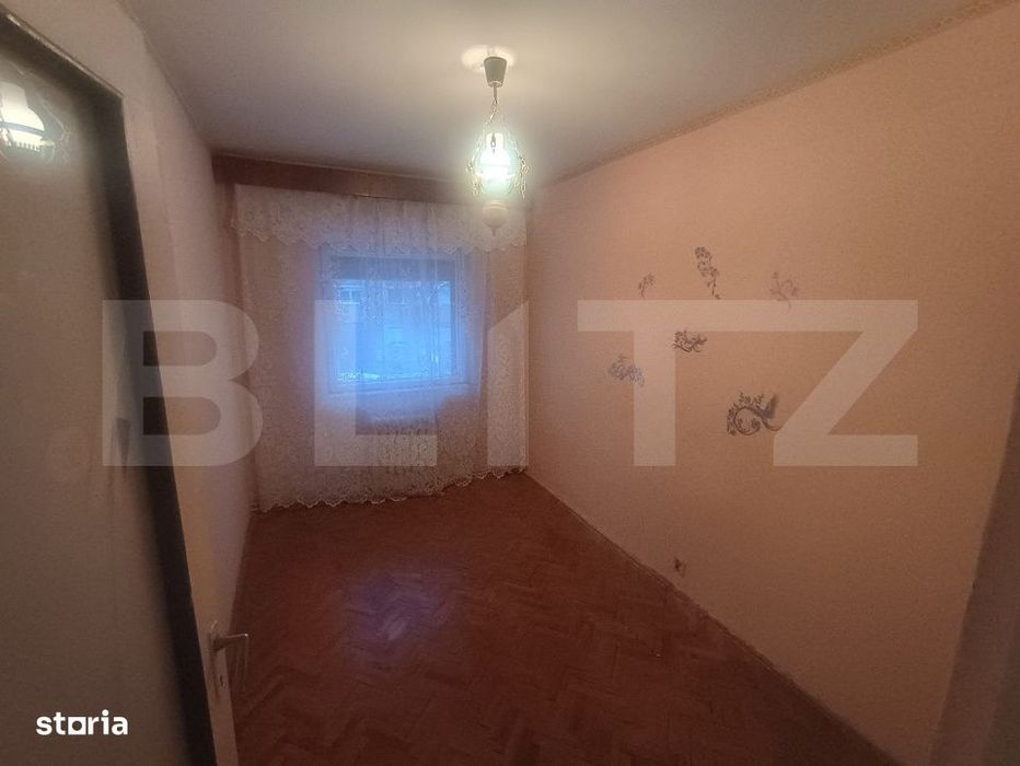 Apartament de vanzare, 69.51 mp, zona Micro 17