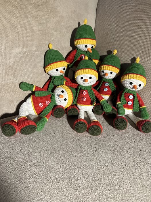 Коледна играчка плетен снежен човек