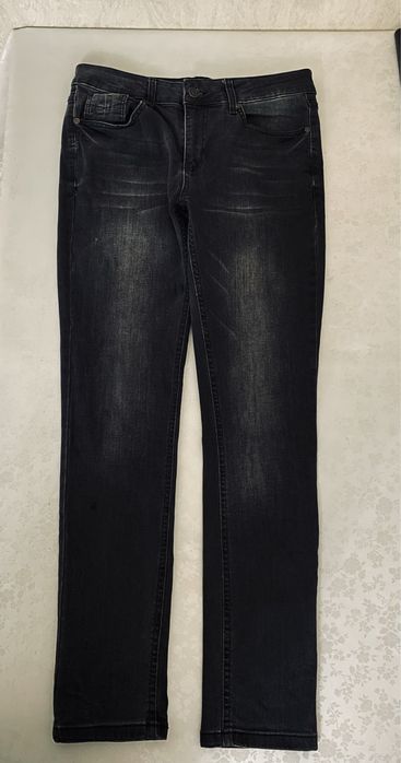 Продаю джинсы, рубашку и свитера!