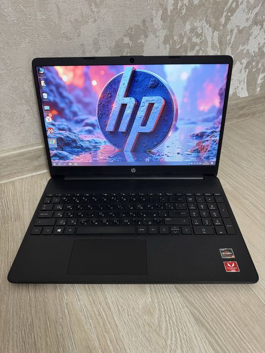 Ноутбук HP 15s-eq0024ur