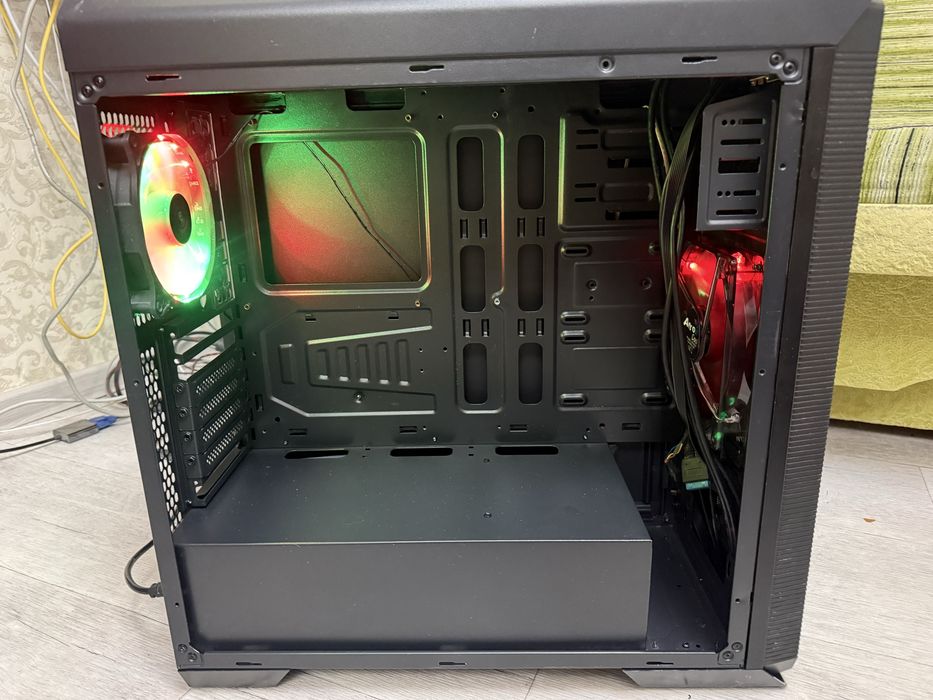 Корпус для ПК (компьютера)