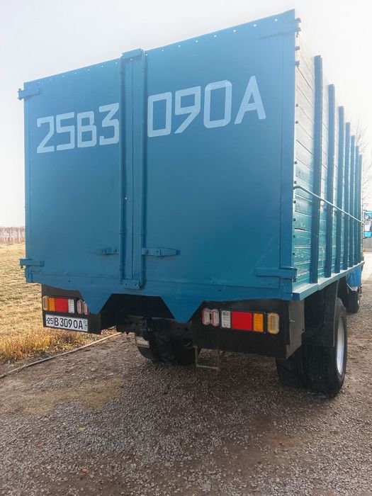 Zil 130 dilinnamer sotiladi