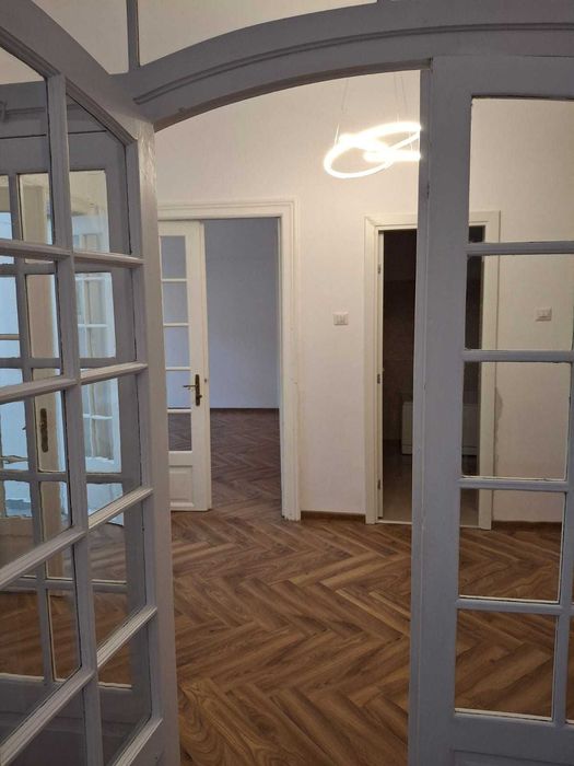 Apartament zona centrala vila interbelica 2 camere