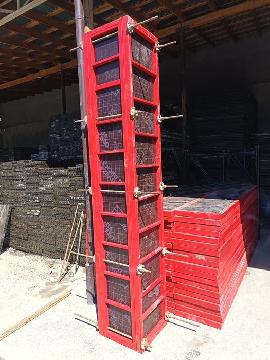 Kalona rigel opalubka stoyka lesa