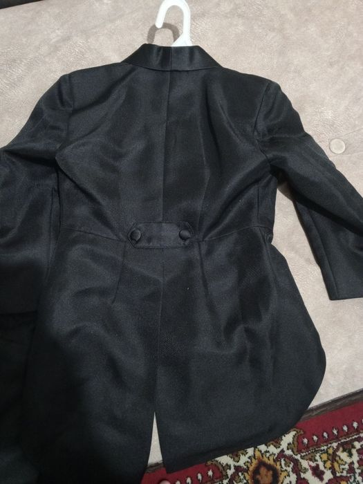 Смокинг тройка черный