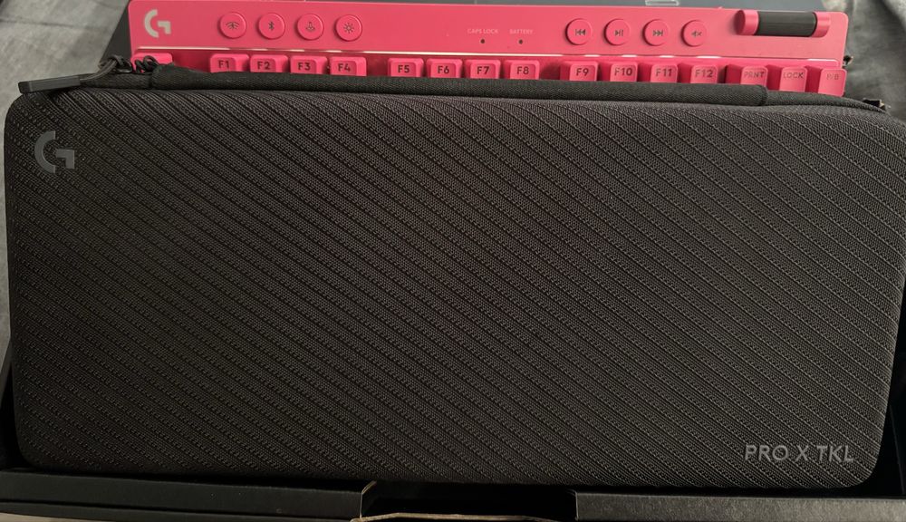 Logitech G Pro X TKL Magenta GX US безжична геймърска клавиатура