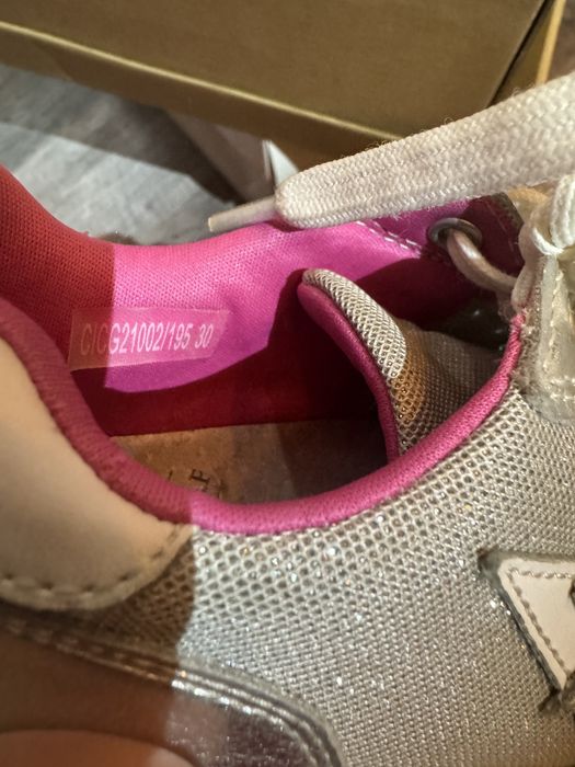 Кроссовки Tomas Graf  новые