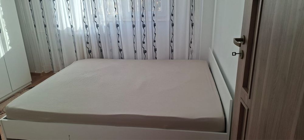 Închiriez apartament pe termen lung