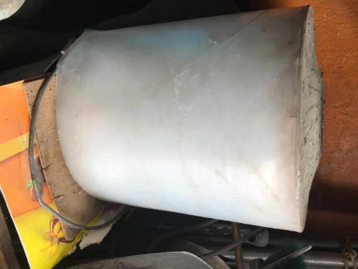 Продаю полиэтилен плотный 1 туба, двойной слой