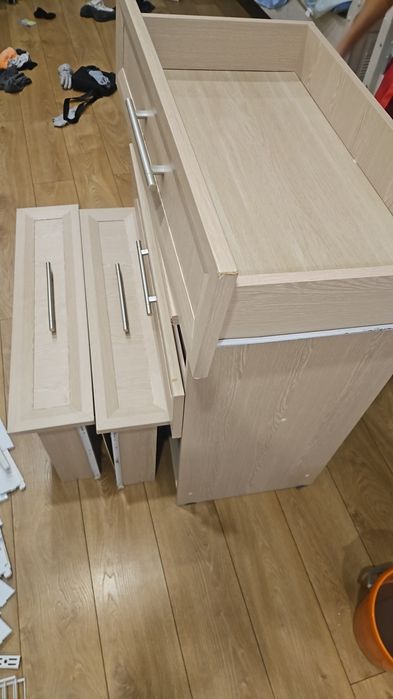 Комод для спальни