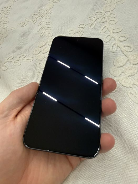 Honor 400 12/512 gb