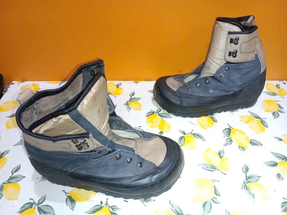 LIQUID зимни боти N 44 - 13 €