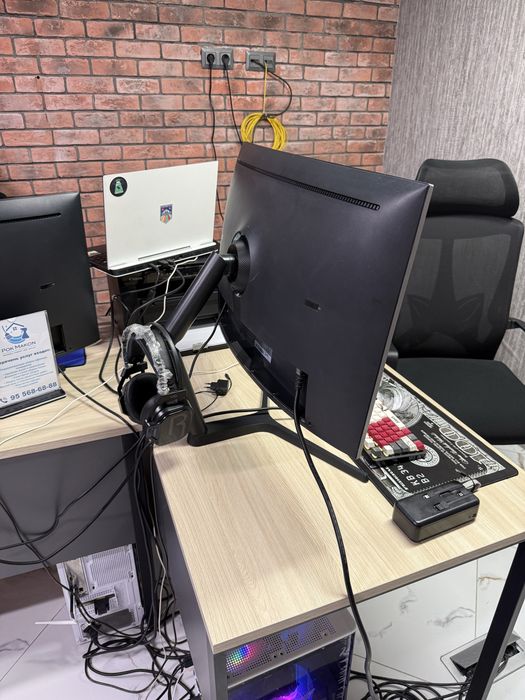 Kompyuter настольный компьютер