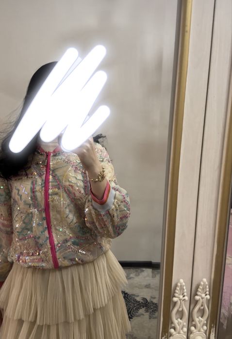 Asal dvoyka yubkasi bilan