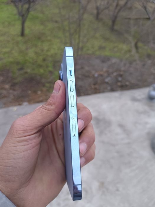 Iphone 13 pro    lllljhhjujhyhhujhuhbhj