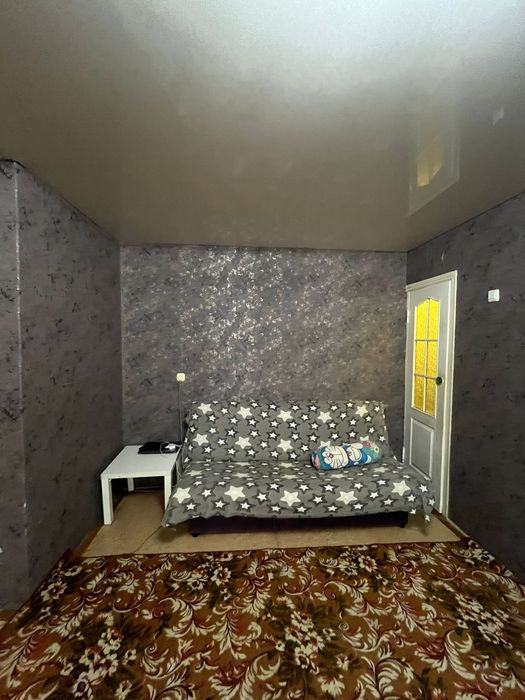 Продам 2 комнатную квартиру