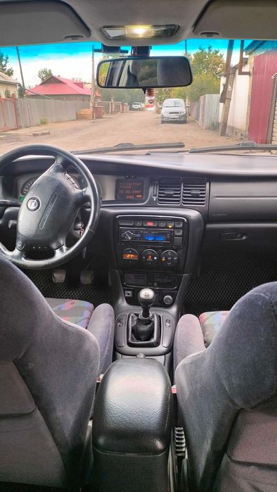 Продам опель вектора б 1.8