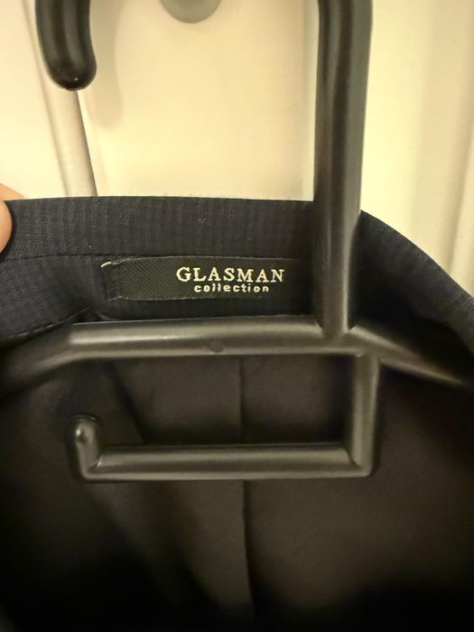 продам костюмы