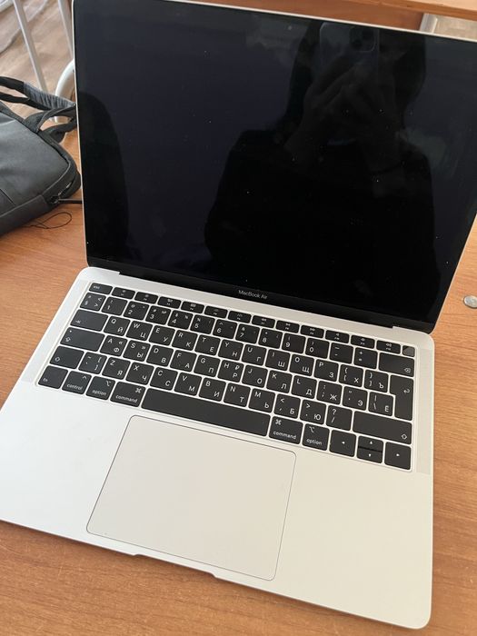 Macbook Air 13 Б/У