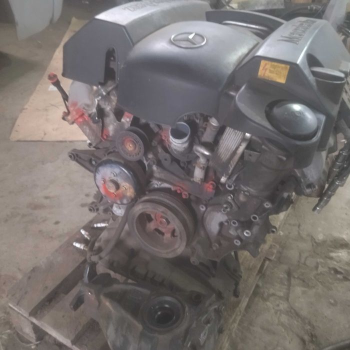 Продам двигатель Мерседес M112