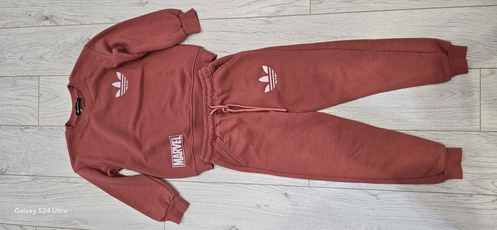 Детски комплекти(Labubu,Adidas) 7-8 г