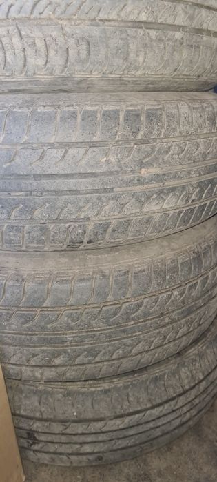 Продам резину лето.