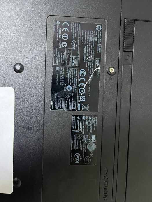 Ноутбук HP Delphi D40