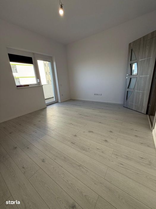 Apartament 3 camere, 2 băi | Predare la cheie (opțiune la alb)