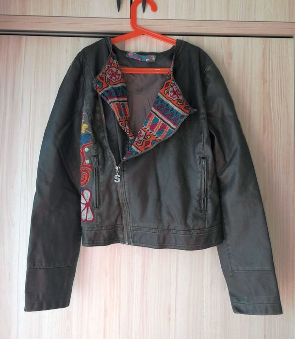 Desigual кожено яке S - 65лв