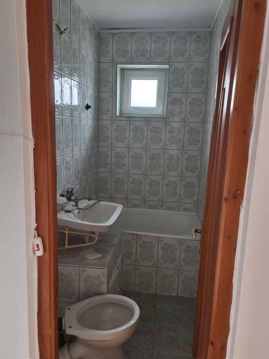 Vand apartament 2 camere