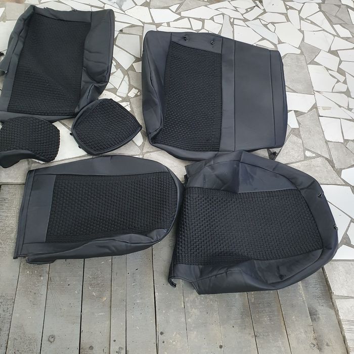 Чехлы автомобильные универсальные