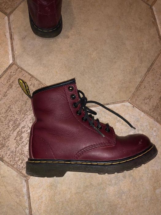 Продам ботинки детские  Dr. Martens