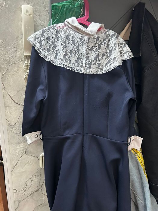 Школьная форма  в хорошем состоянии б/у