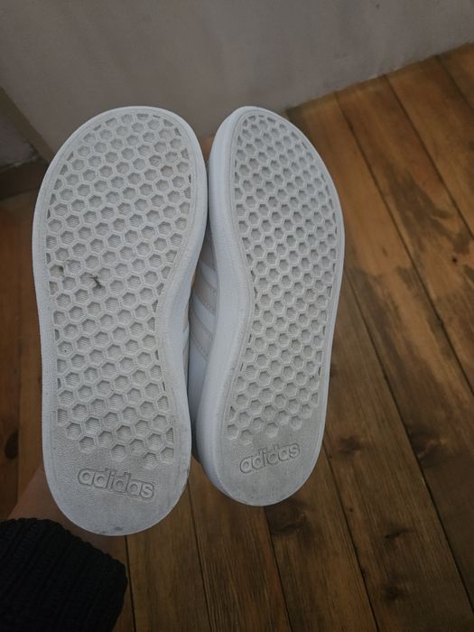 Адидас отлични 31 номер