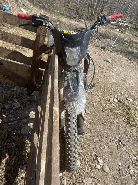 Cros 125cc mai multe detali privat ,defect