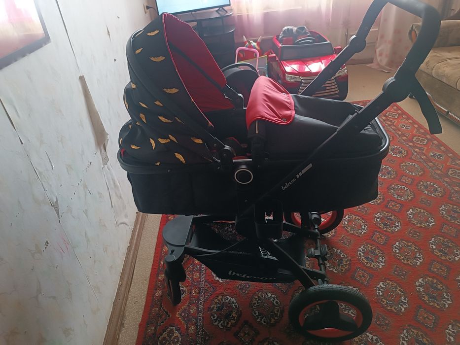 Продам детскую коляску