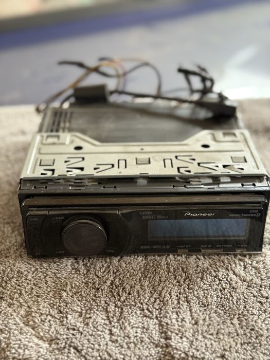 Продаю Pioneer DEH-P7150UB