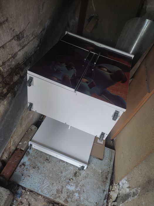 Письменый стол детский